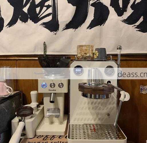 郑州格米莱维修咖啡机保养建议?(延长使用寿命小方法)