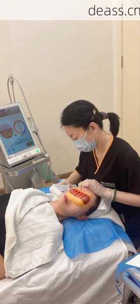 7D超声泡美容仪维修怎么操作?(简单几步自己轻松搞定)