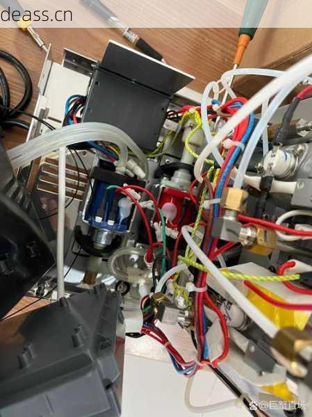 看康帝咖啡机维修视频大全学省钱!(实用修复方法合集)